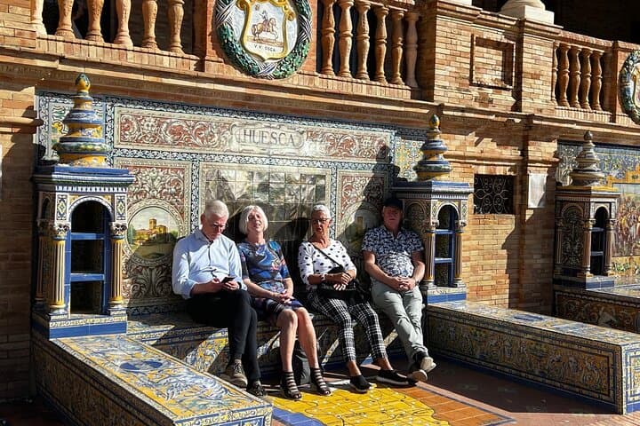 Seville Private E‑Bike Tour: 2–3 Hour City Ride from Triana to Plaza de España photo 4