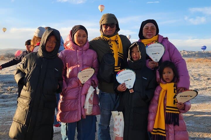 Sunrise Over Göreme: Cappadocia Hot Air Balloon Experience photo 2
