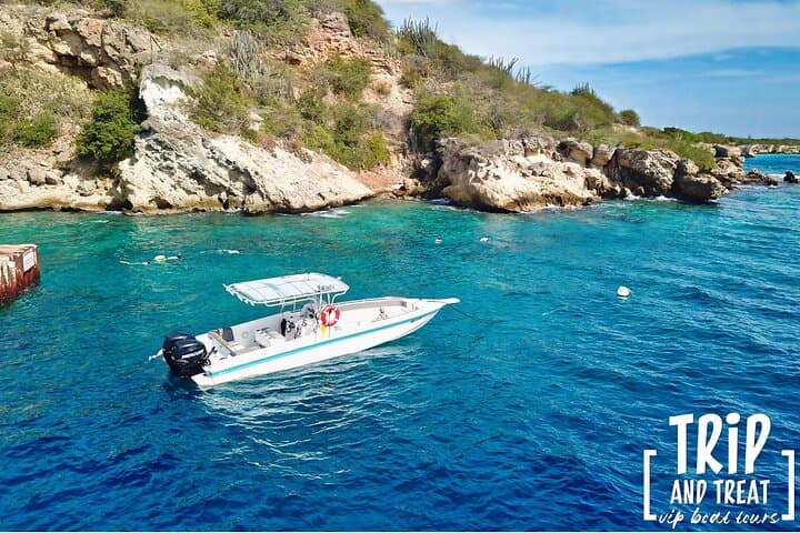 Private Boat Trip in Curaçao: Snorkel the Tugboat Wreck & Spanish Waters (3–4H)