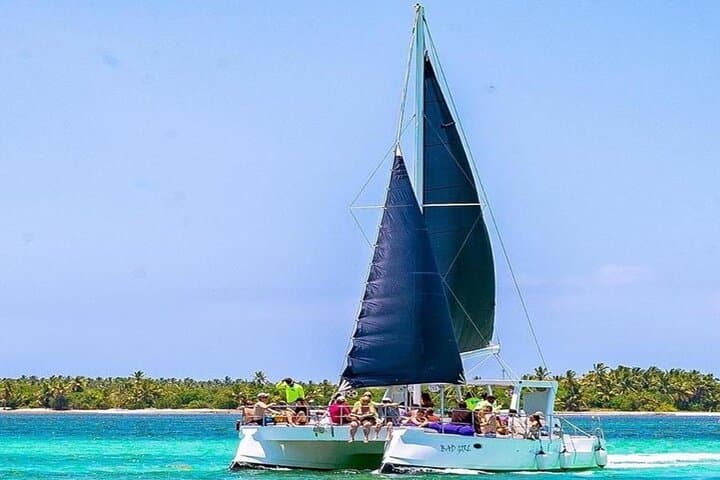 Punta Cana Catamaran Party and Parasailing: 3-Hour Ocean Adventure photo 2
