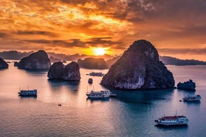 Lan Ha Bay 2-Day Cat Ba Cruise: Kayak, Bike & Overnight on a Traditional Boat photo 3
