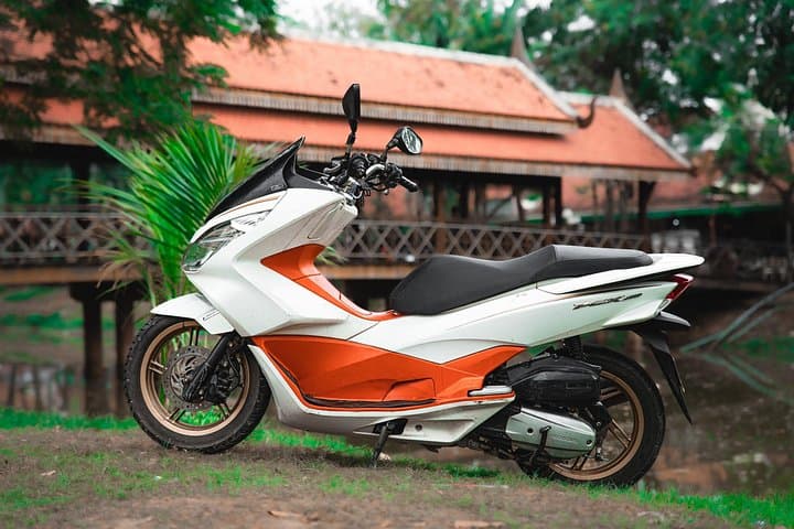 Siem Reap Honda PCX 150 Scooter Rental — 24‑Hour Scooter Hire for Angkor photo 1