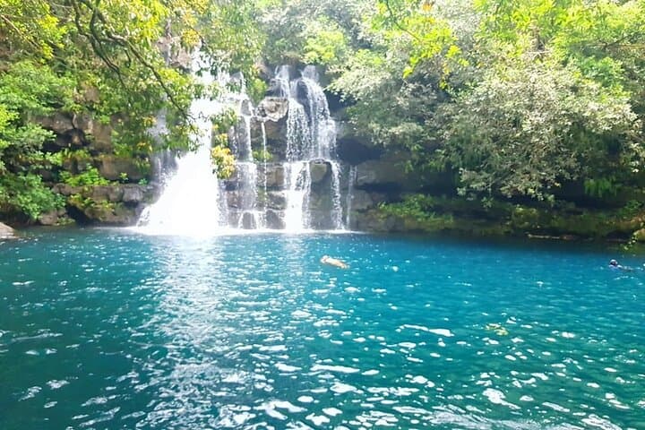 Blue Bay Marine Park & Ile aux 2 Cocos — Snorkel, Glass-Bottom Boat and Eau Bleue Waterfall (Lunch Included) photo 2