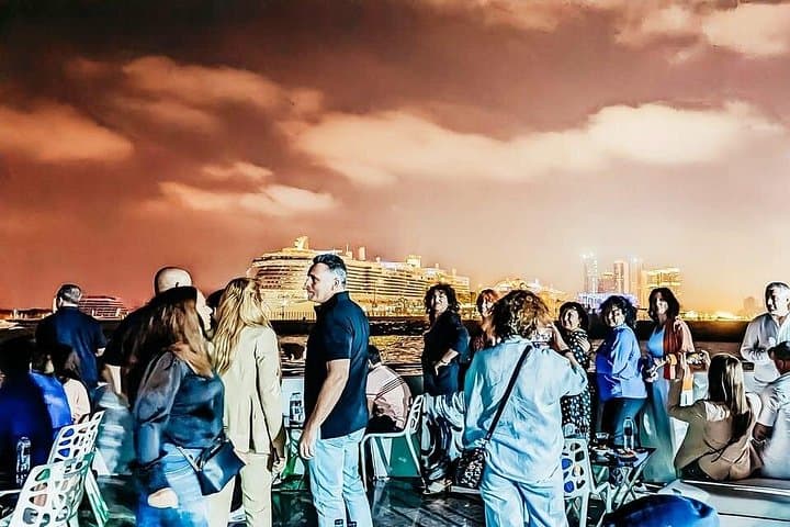 Lotus Mega Yacht Dinner Cruise Dubai Marina — 3-Hour Luxury Dinner & Entertainment photo 2