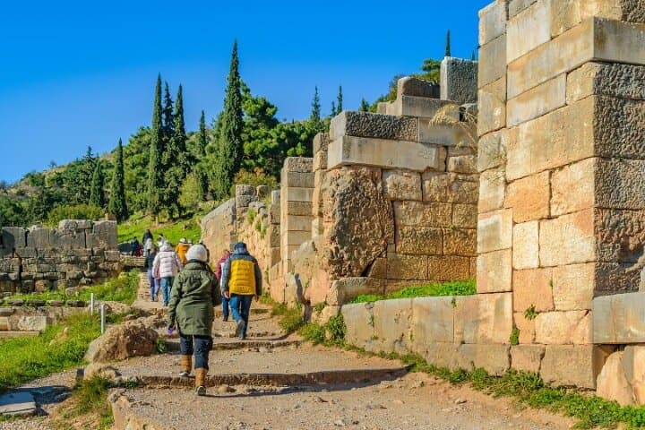 Private Delphi Day Tour: Delphi, Hosios Loukas & Thermopylae from Athens photo 5