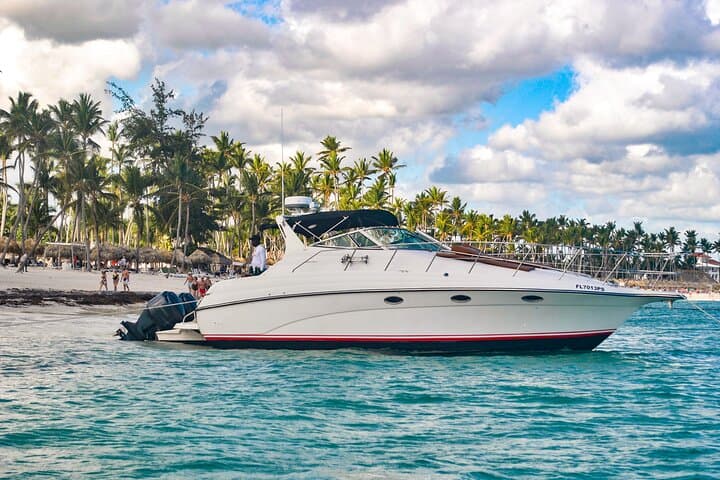 Unwind: Punta Cana Yacht Tour & Snorkeling Adventure photo 2