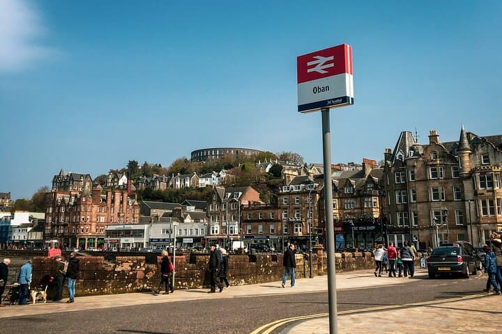 From Glasgow to Oban: A Day Through Lochs, Glens and Castle Ruins