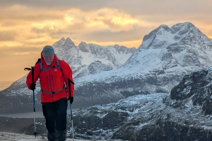 Sea-Mountain Snowshoe: 3-Hour Winter Hike in West Lofoten