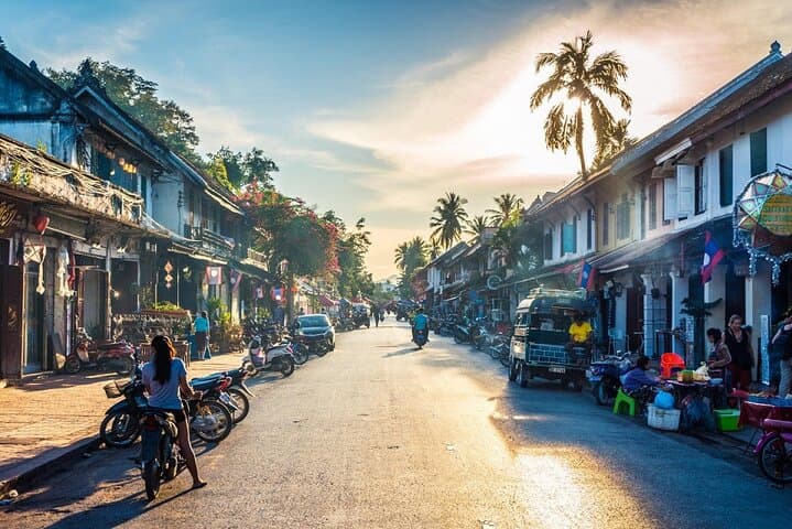 Pedal Through Time: Half-Day Luang Prabang Cycling Tour from Past to Present photo 2