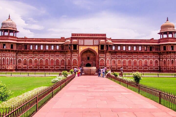 Taj Mahal and Agra Wonders: Day Trip from Delhi to Taj, Agra Fort & Baby Taj photo 2