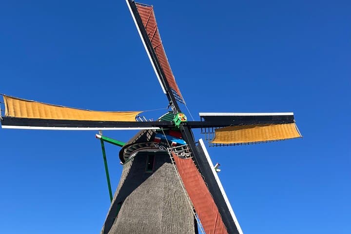 Private Amsterdam Day Tour: Zaanse Schans Windmills, Volendam & Kasteel de Haar photo 4