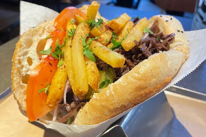 Mitte Food Walking Tour: Full Meal & Drinks with Local Guide in Berlin photo 2