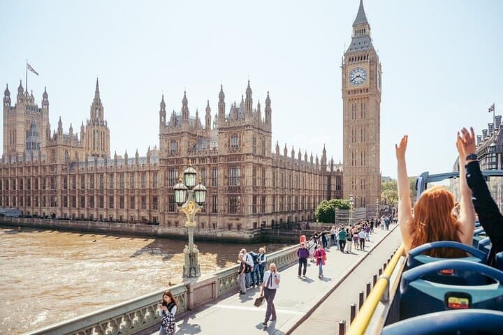 London 24-Hour Hop-On Hop-Off Bus and Thames River Cruise with Guided Walks photo 3