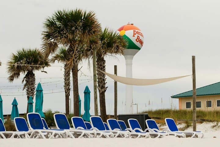 Pensacola Beach Splash and Dash: Self-Guided Scavenger Hunt & Beach Adventure photo 3