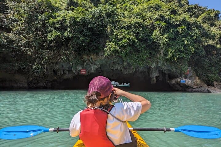 Sunrise Cruise Lan Ha Bay — Full-Day Kayaking, Swimming & Cat Ba Views photo 5