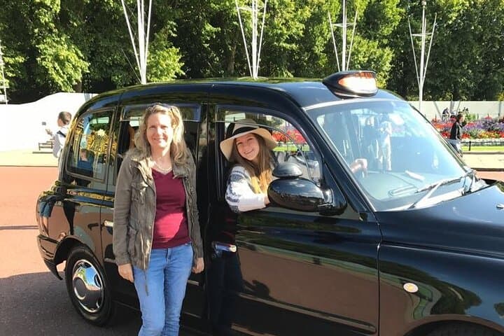 American Heritage Black Cab Tour: 4-Hour Private London History Drive photo 4