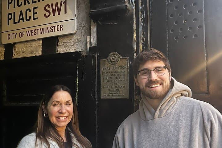 American Heritage Black Cab Tour: 4-Hour Private London History Drive photo 3