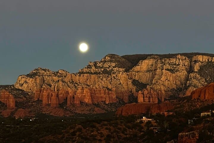 Private Sedona Jeep Stargazing Adventure in Seven Canyons photo 5