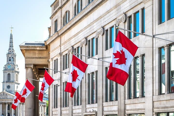 Private Black Cab Tour: Discover London's Canadian Heritage in 4 Hours photo 2