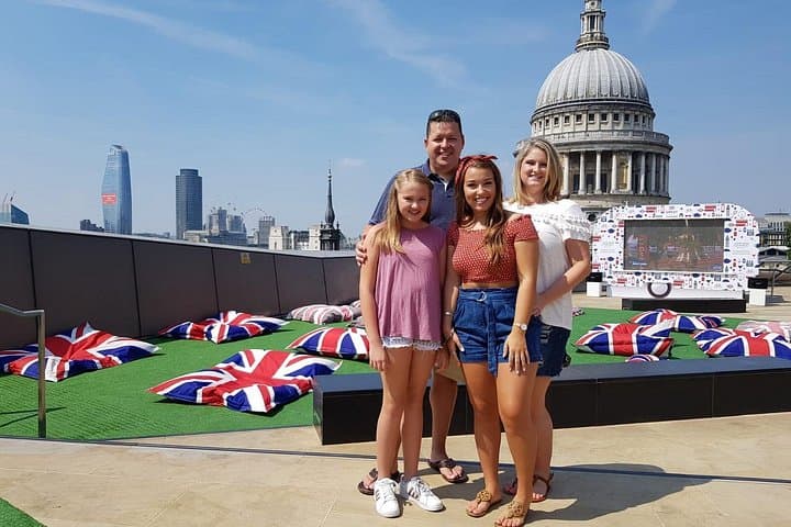 Private Black Cab Tour: Discover London's Canadian Heritage in 4 Hours photo 4