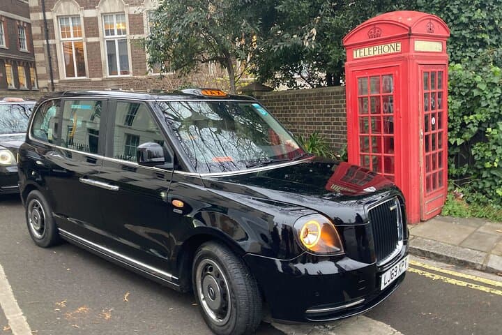 Australian Heritage in London — 4-Hour Private Black Cab Tour