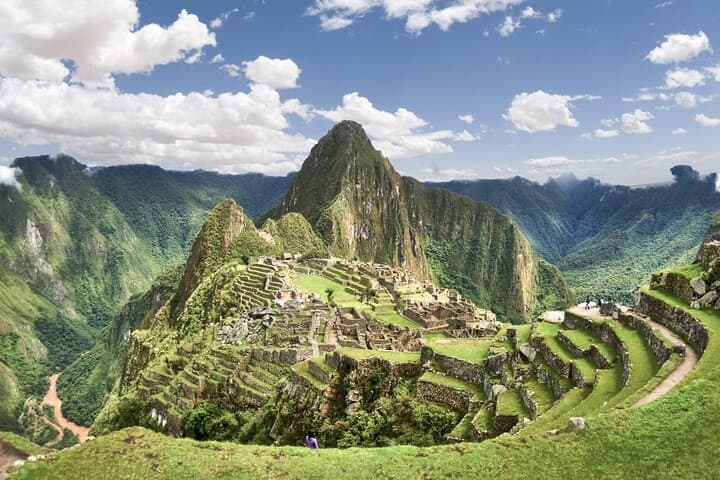 Peru 7-Day Culture & Adventure: Machu Picchu, Cusco & Rainbow Mountain photo 2
