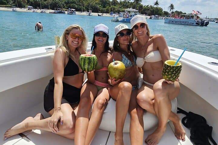 West Palm Beach Boat Charter: Cruising, Sandbars & Fishing Around Peanut Island