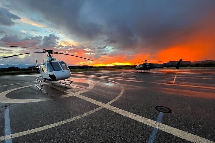 Sedona Sunset Helicopter Tour — Secret Wilderness 35-Minute Red Rock Flight