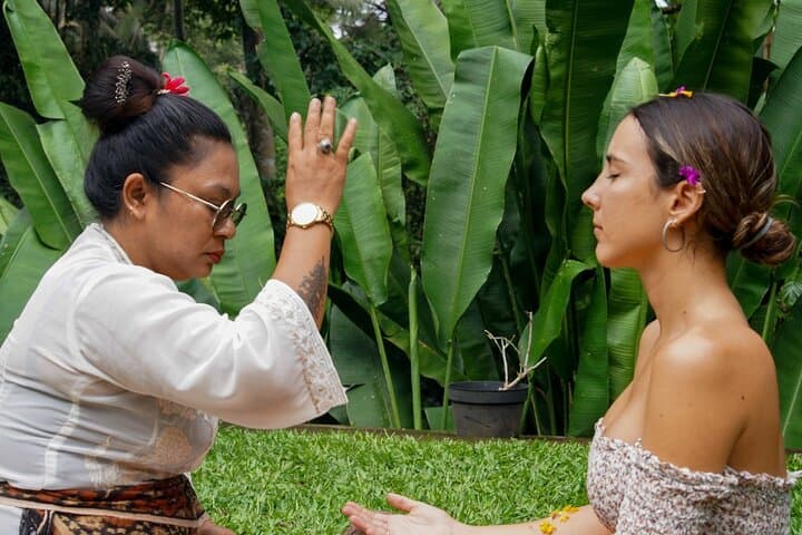 Touch Usadha: Balinese Usadha Spiritual Healing Session in Ubud photo 3