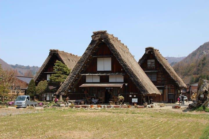 2-Day Tateyama Kurobe Alpine Route, Shirakawago & Takayama from Nagoya photo 4