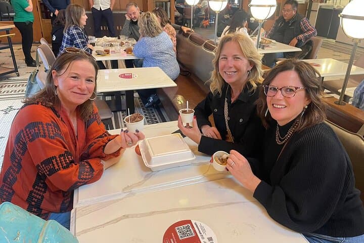 Grapevine Foodie & Winery Tour: Historic Downtown Tastings and Wine Pairings photo 5