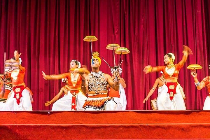 Two-Week Sri Lanka Itinerary: Ancient Cities, Tea Country & Coastal Wildlife photo 3