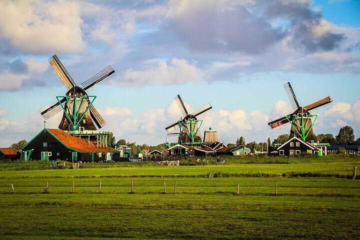 Dutch Countryside Full-Day Tour from Amsterdam: Zaanse Schans, Volendam & Marken photo 3