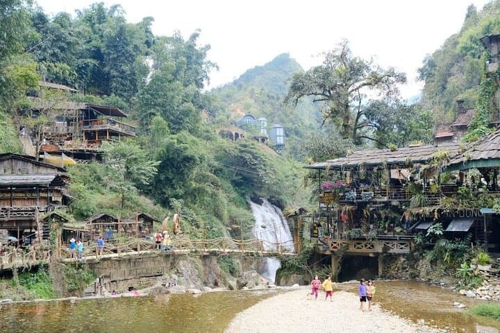 Half-Day Cát Cát Village & Tiên Sa Waterfall — H'mong Workshops and Valley Hike photo 4