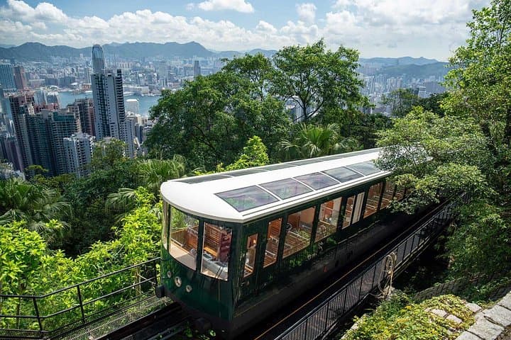 Peak Tram to Victoria Peak & Sky Terrace 428: Hong Kong Skyline Ride photo 1