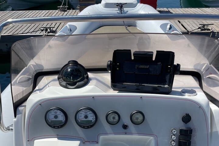 Dinghy Excursion from Marina Piccola to Cagliari's Coves with Aperitif photo 4