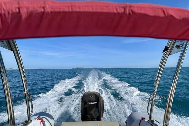 Dinghy Excursion from Marina Piccola to Cagliari's Coves with Aperitif photo 5