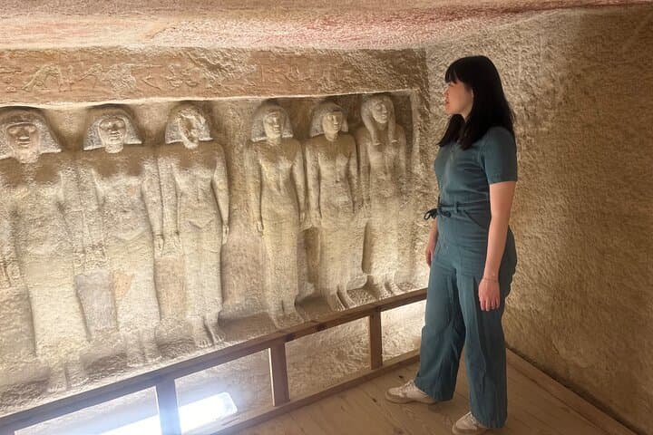 Giza Pyramids Unique Tour: Queen’s Pyramid & Rare Tomb Access photo 4