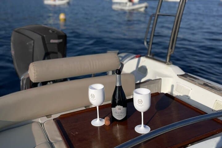 Dinghy Excursion from Marina Piccola to Cagliari's Coves with Aperitif photo 6