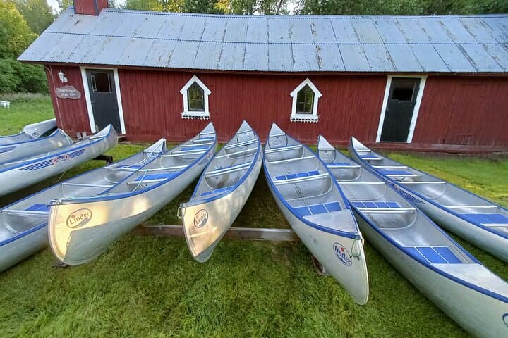 Paddle Lake Venjanssjön: Guided Canoe Tour to Islands, Lilies & Sandy Shelters photo 6