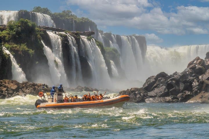 Iguassu Falls Brazilian Side: Full-Day Bird Park, Trails & Macuco Safari photo 1