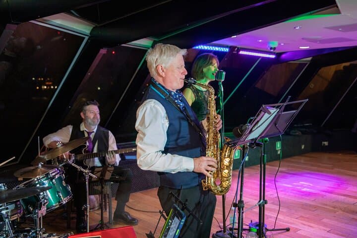 Dinner and Jazz Cruise on the River Thames — Evening Jazz & Sightseeing photo 6