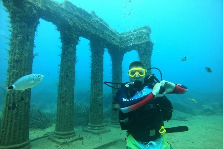 Side Scuba Diving & Underwater Museum Boat Trip with Lunch photo 2