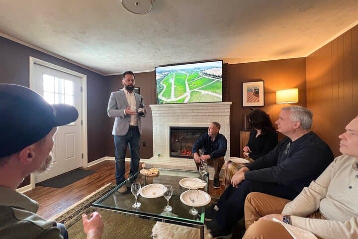 Sommelier-Led Virginia Winery Tour from Front Royal — Small-Group Tastings & Behind-the-Scenes photo 1