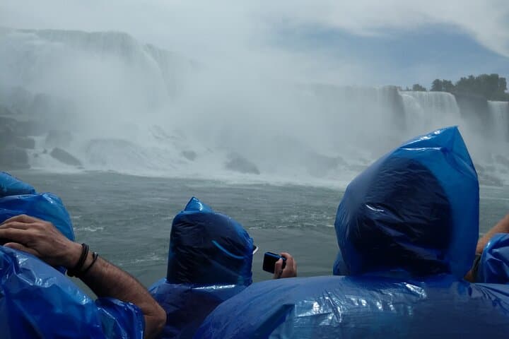 American Side Express Tour: Maid of the Mist, Cave of the Winds & Niagara Highlights photo 3