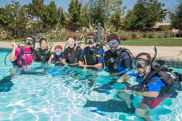 Abu Dhabi PADI Discover Scuba Diving at Al Raha Beach photo 3