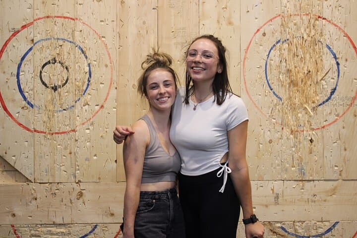 Montreal Axe, Knife & Spear Throwing Experience — 1-Hour Urban Range photo 4