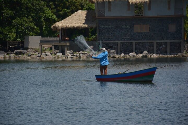 Granada & Las Isletas Day Trip: Playa La Virgen, Boat Tour and Catarina Lookout photo 6