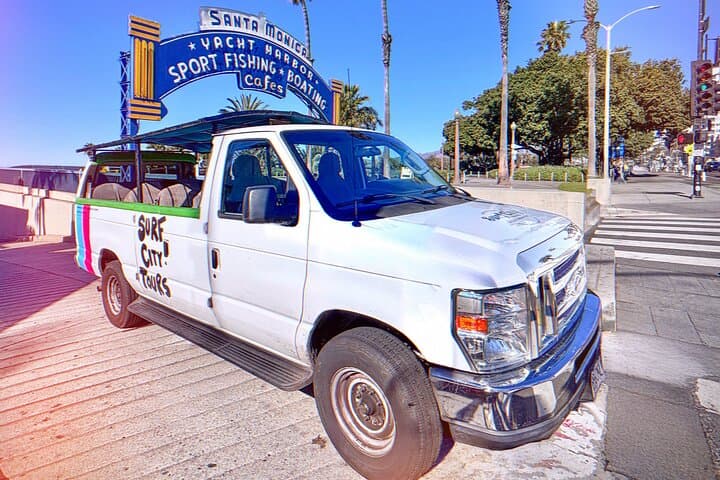 Perfect 5.5-Hour LA & Hollywood Tour from Santa Monica — Top Half-Day Sightseeing