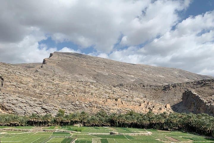 Jabal Shams Balcony Walk: Full-Day Private Trek to Oman's Grand Canyon photo 2